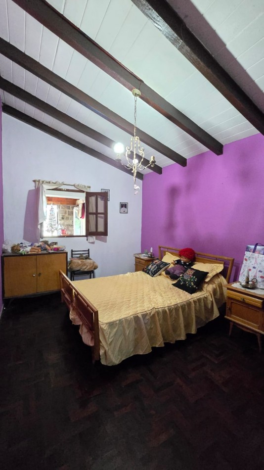 CASA DE ESTILO COLONIAL ESPAÑOL-MOLINARI