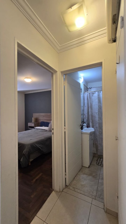 1 Dormitorio Av. Poeta Lugones Frente al Parque Sarmiento.