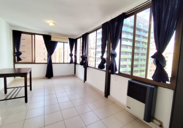 UN DORMITORIO BALCARCE Y RONDEAU